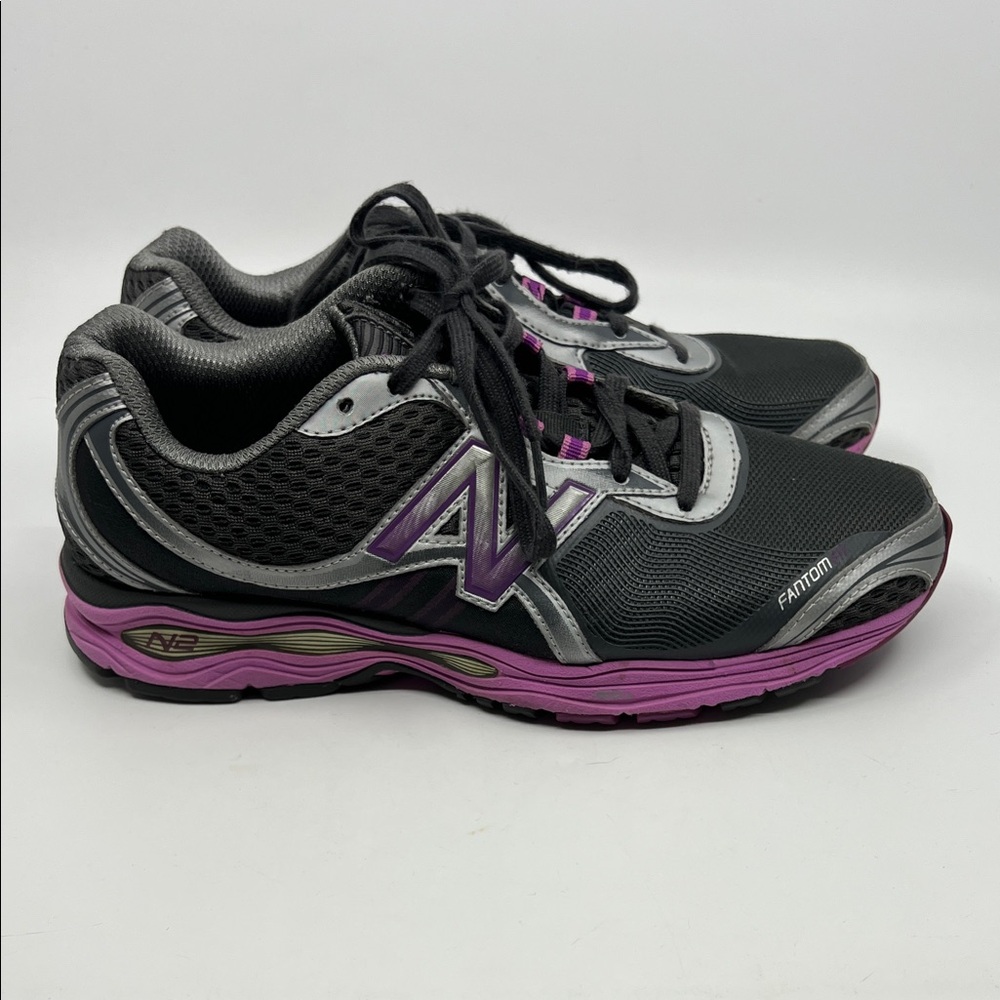 New Balance 1765 N2 Fantom Fit Women’s Size 9 Grey Pink Walking Shoes